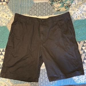 Old Navy Men’s Lived-In Straight Shorts